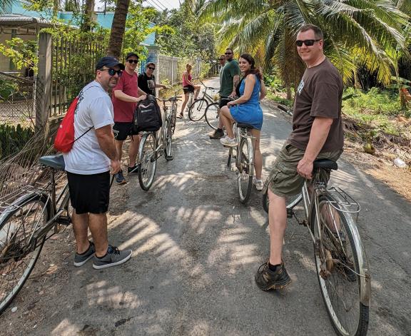 Lehigh students in Vietnam