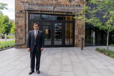 Dean Manoj Malhotra